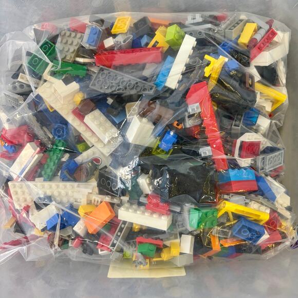 Bulk Lot of LEGO Replacement Bricks Blocks Parts 4+ Lbs. Preowned Modern - Picture 2 of 3